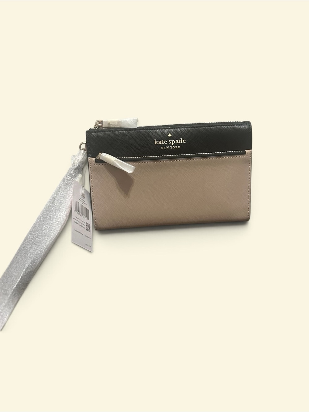 New Kate Spade Staci Medium Warm Beige Saffiano Leather Wristlet Wallet Zip